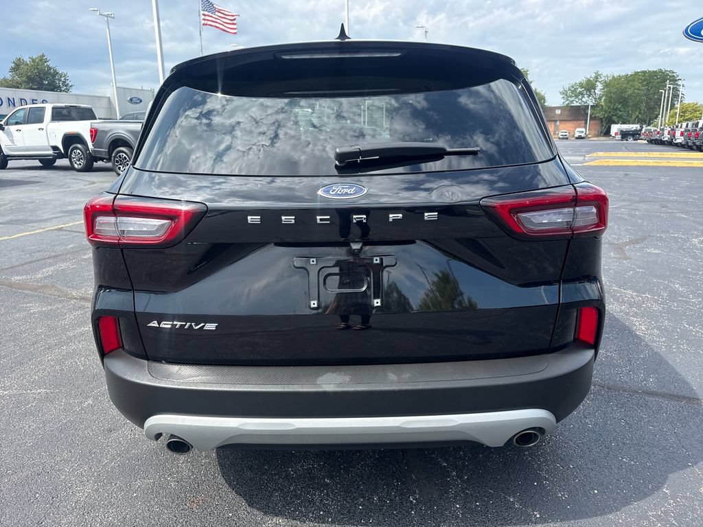 Used 2025 Ford Escape Active FWD image 8