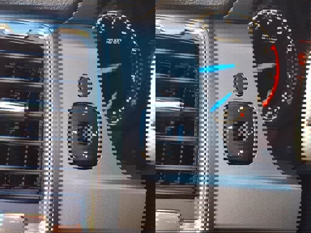 Used 2020 Ford Ranger XLT w/ Trailer Tow Package image 18