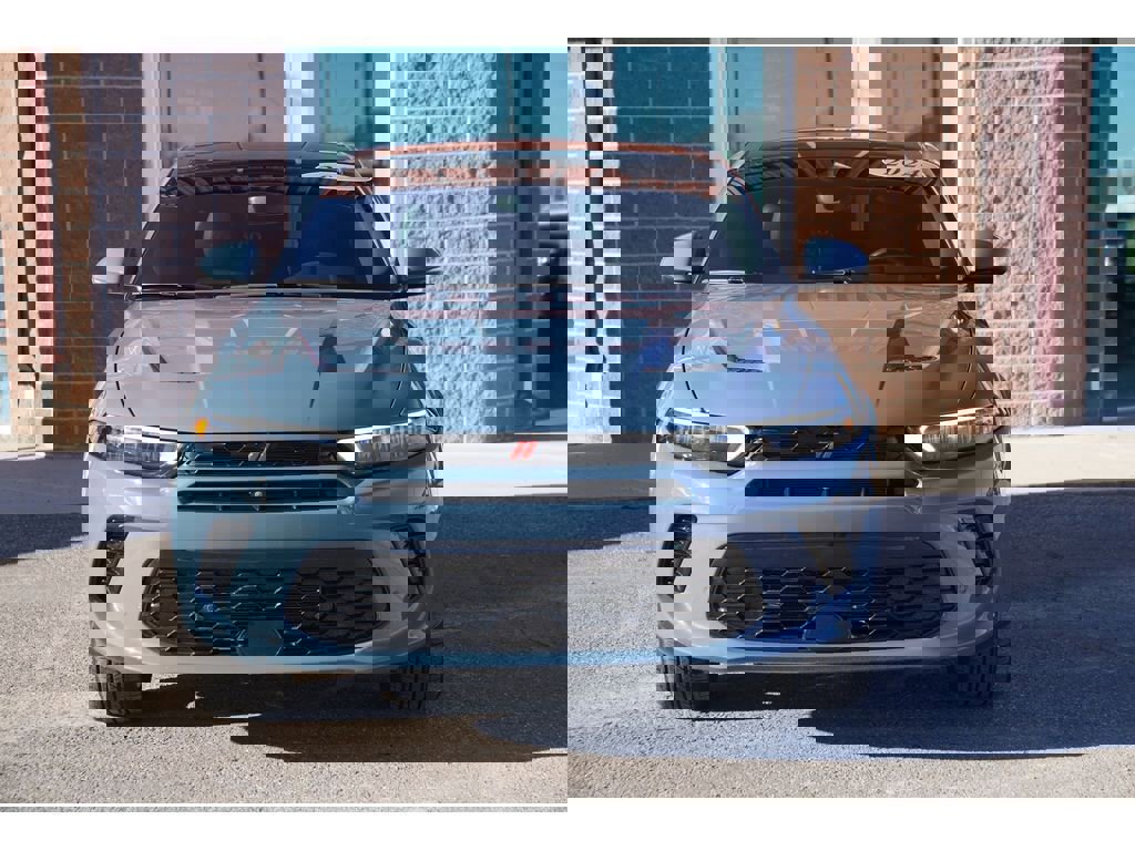 Used 2024 Dodge Hornet R/T Plus w/ Tech Pack Plus w/o Parking image 2