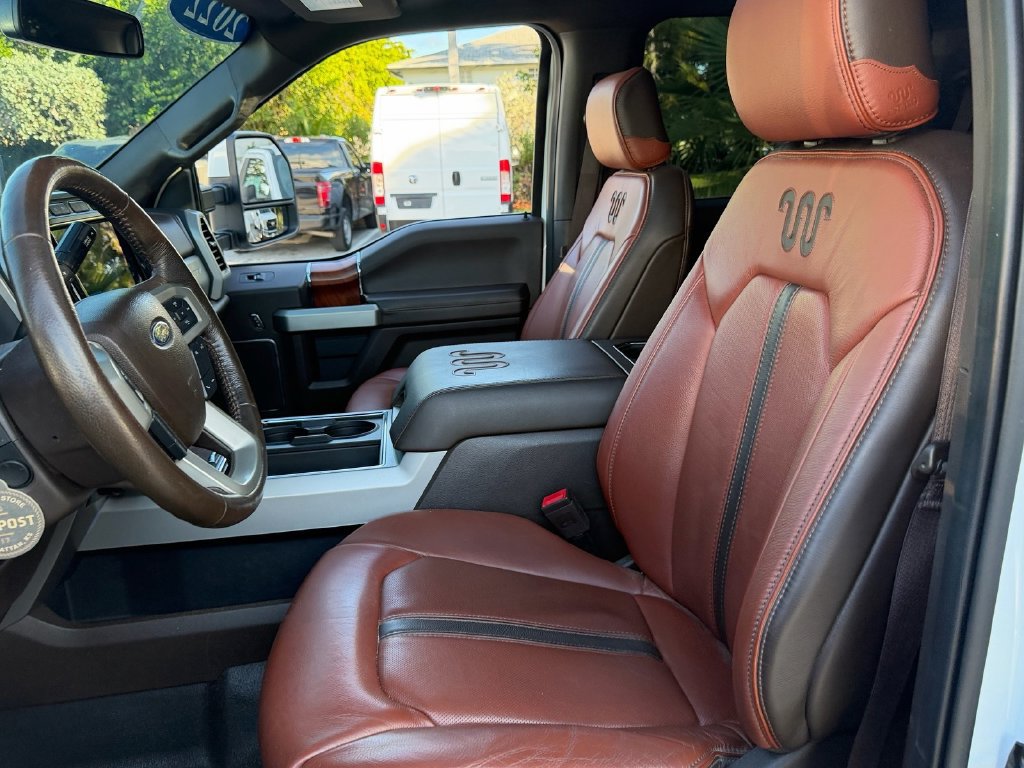 Used 2022 Ford F450 King Ranch w/ King Ranch Ultimate Package AWD/4WD image 11