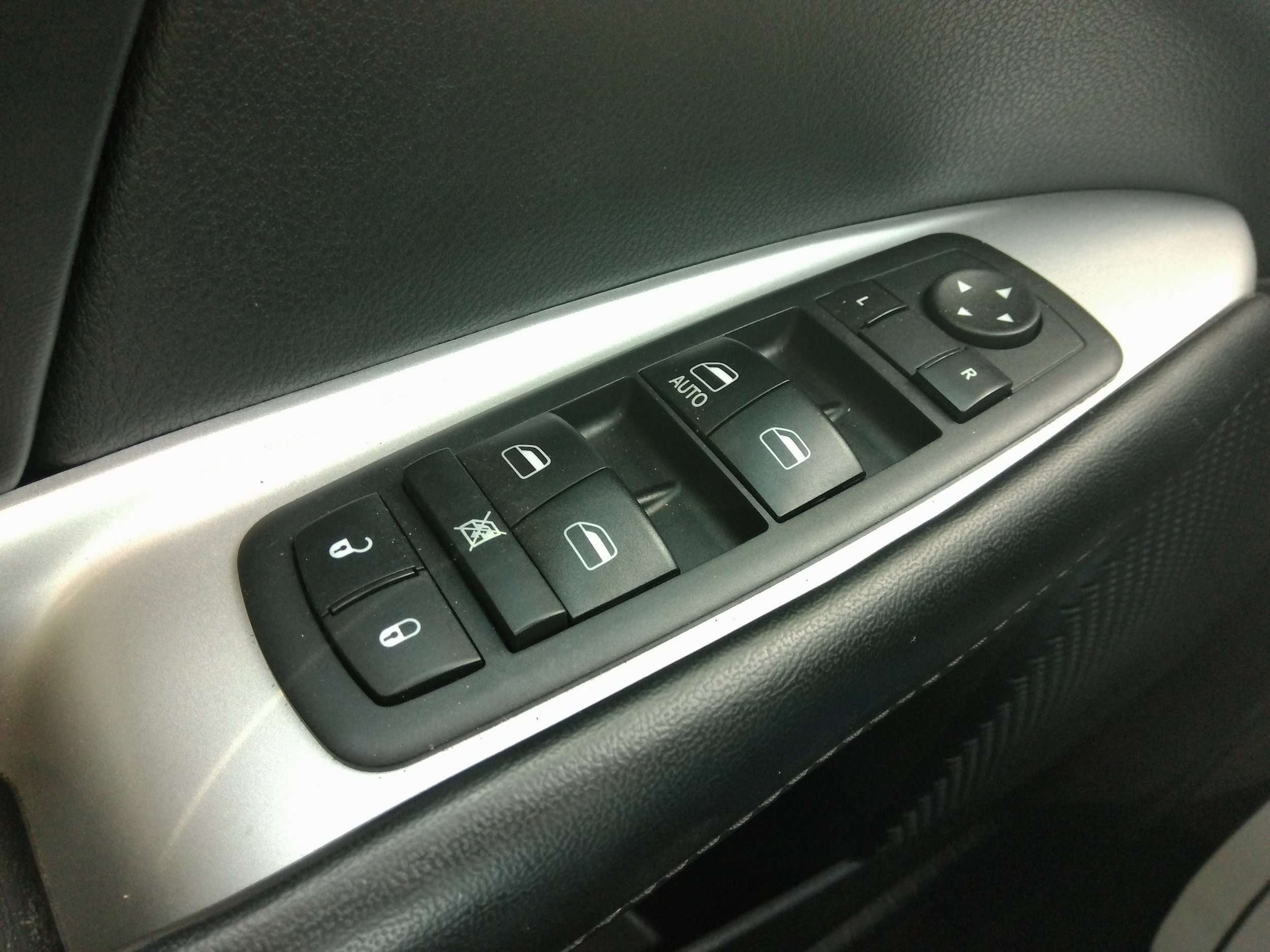 Used 2017 Dodge Journey SE FWD image 8