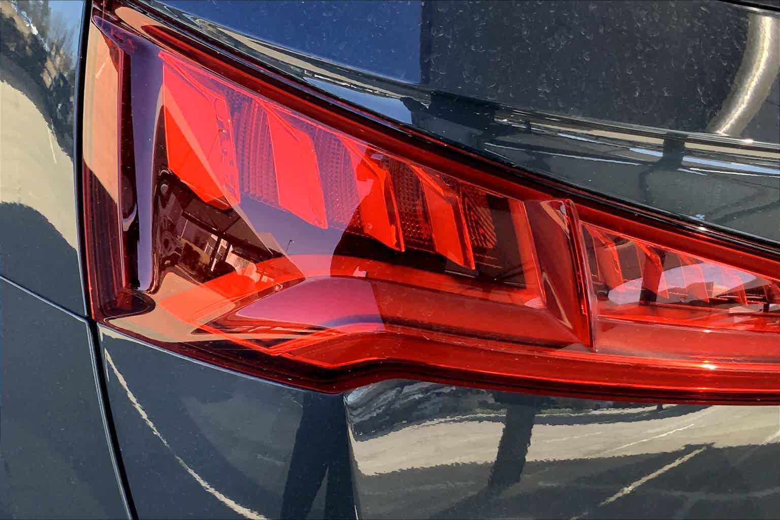 Used 2019 Audi Q5 2.0T Premium Plus w/ Premium Plus Package AWD/4WD image 26