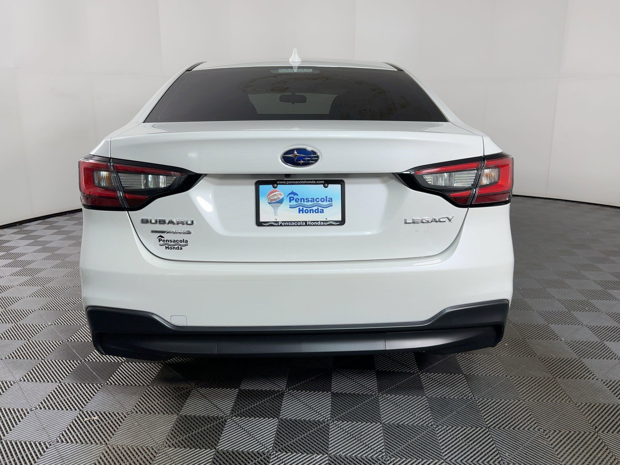 Used 2025 Subaru Legacy Premium image 8