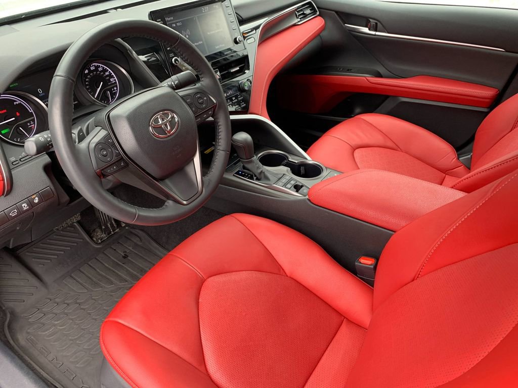 Used 2024 Toyota Camry XSE image 11