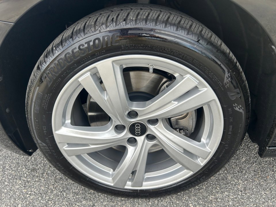 Certified 2025 Audi A5 2.0T Premium w/ Convenience Package image 27