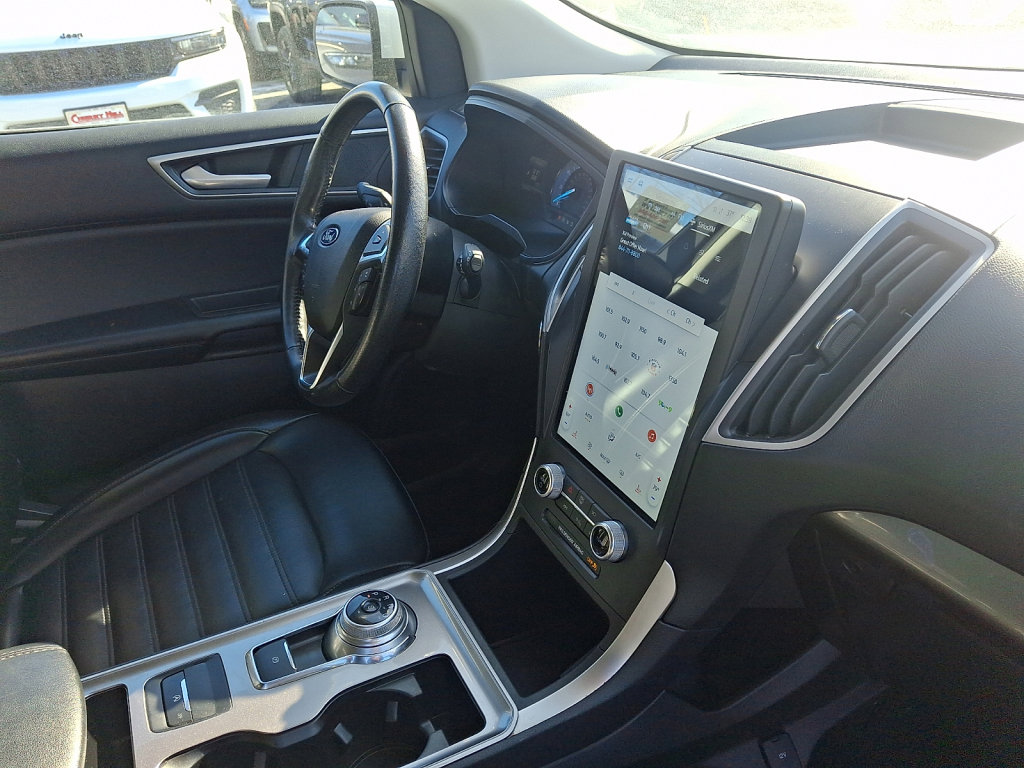 Used 2023 Ford Edge SEL image 12