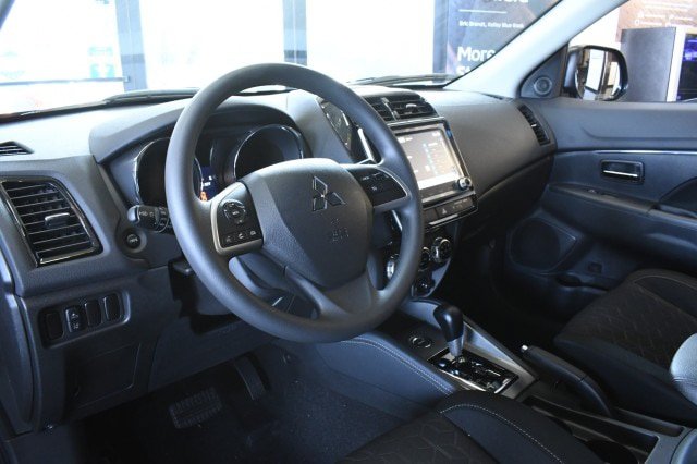 New 2027 Mitsubishi Outlander Sport ES AWD/4WD image 24