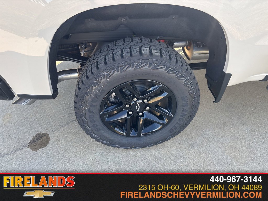 New 2026 Chevrolet Silverado 1500 Custom Trail Boss w/ LPO, Dark Essentials Package image 45
