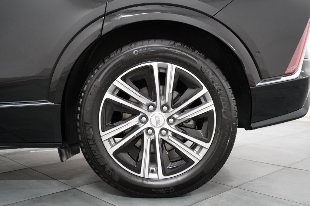 Used 2024 Cadillac Lyriq Luxury AWD/4WD image 33