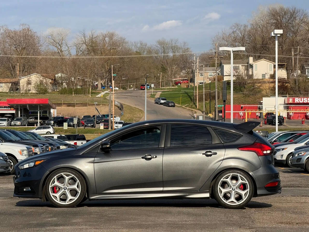 Used 2017 Ford Focus ST image 6