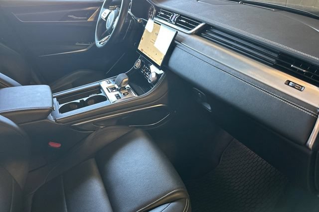 Certified 2024 Jaguar F-PACE R-Dynamic S AWD/4WD image 15