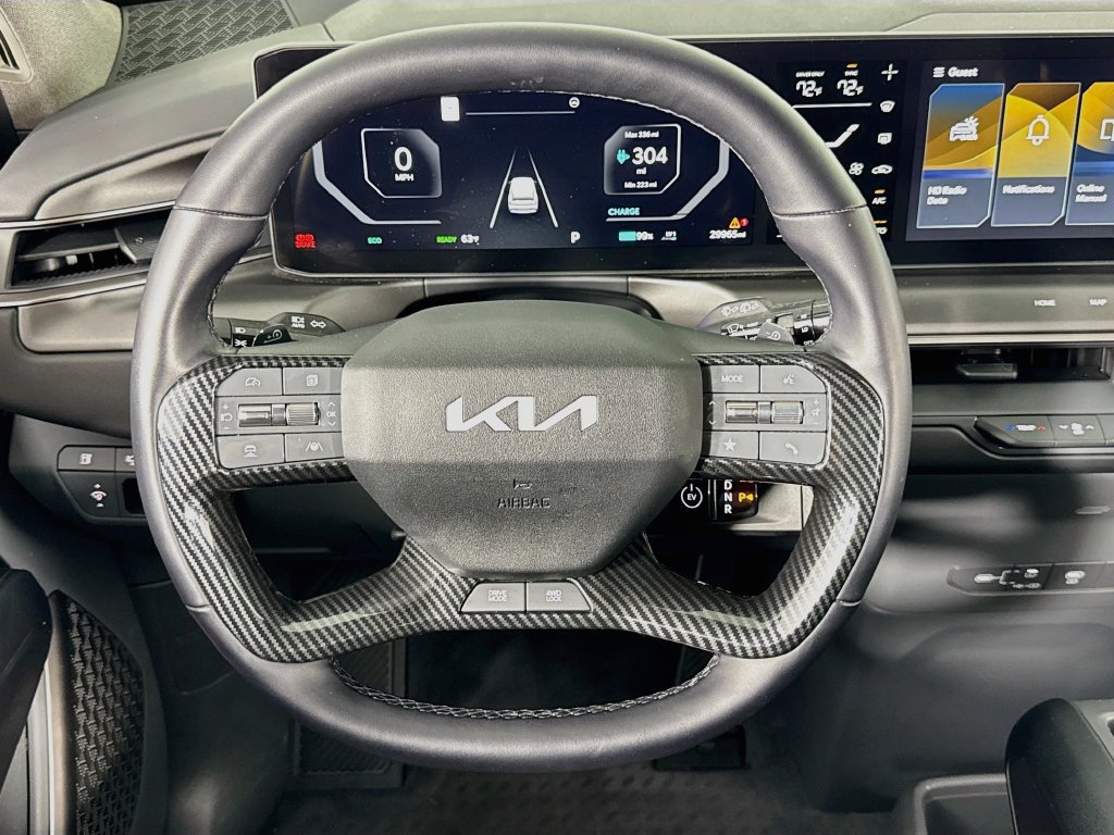Used 2024 Kia EV9 Wind AWD/4WD image 25