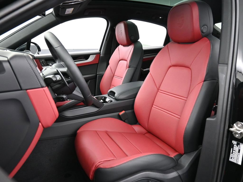 New 2026 Porsche Cayenne Coupe image 5