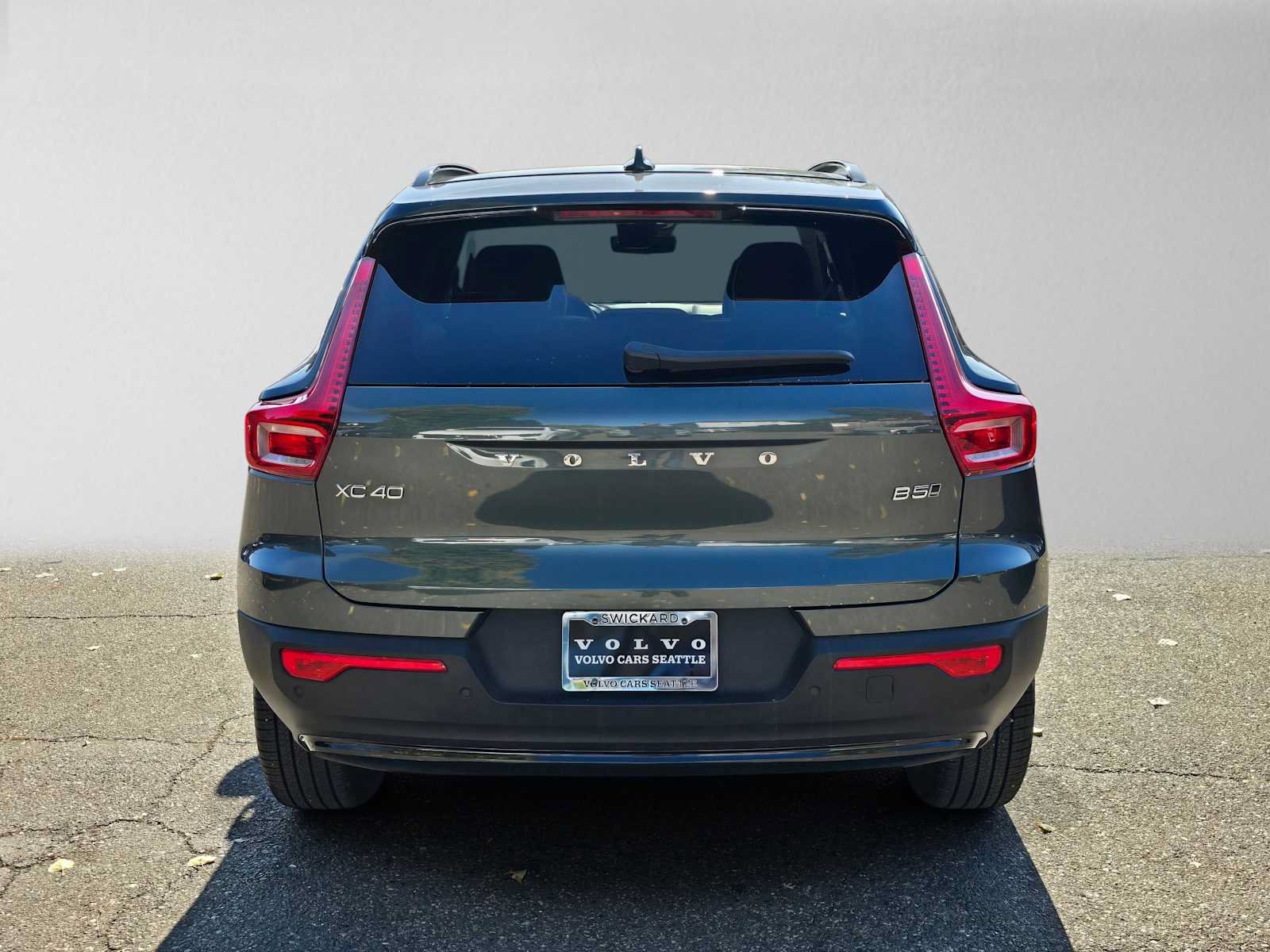 Used 2026 Volvo XC40 B5 Ultra w/ Protection Package Premier AWD/4WD image 4