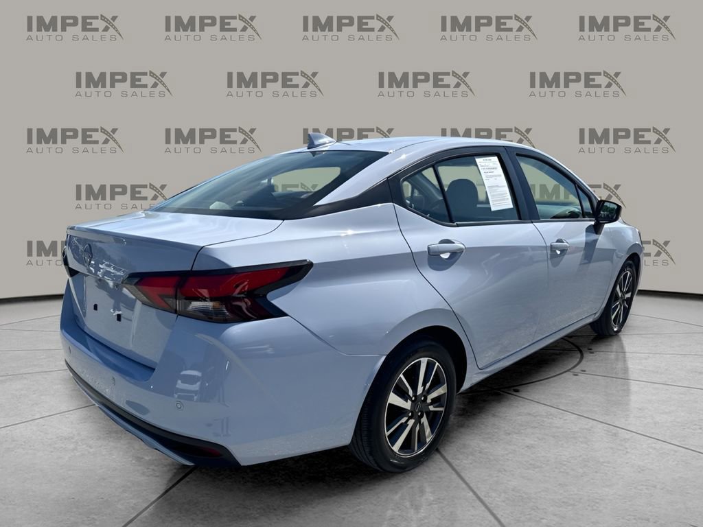 Used 2025 Nissan Versa SV FWD image 5