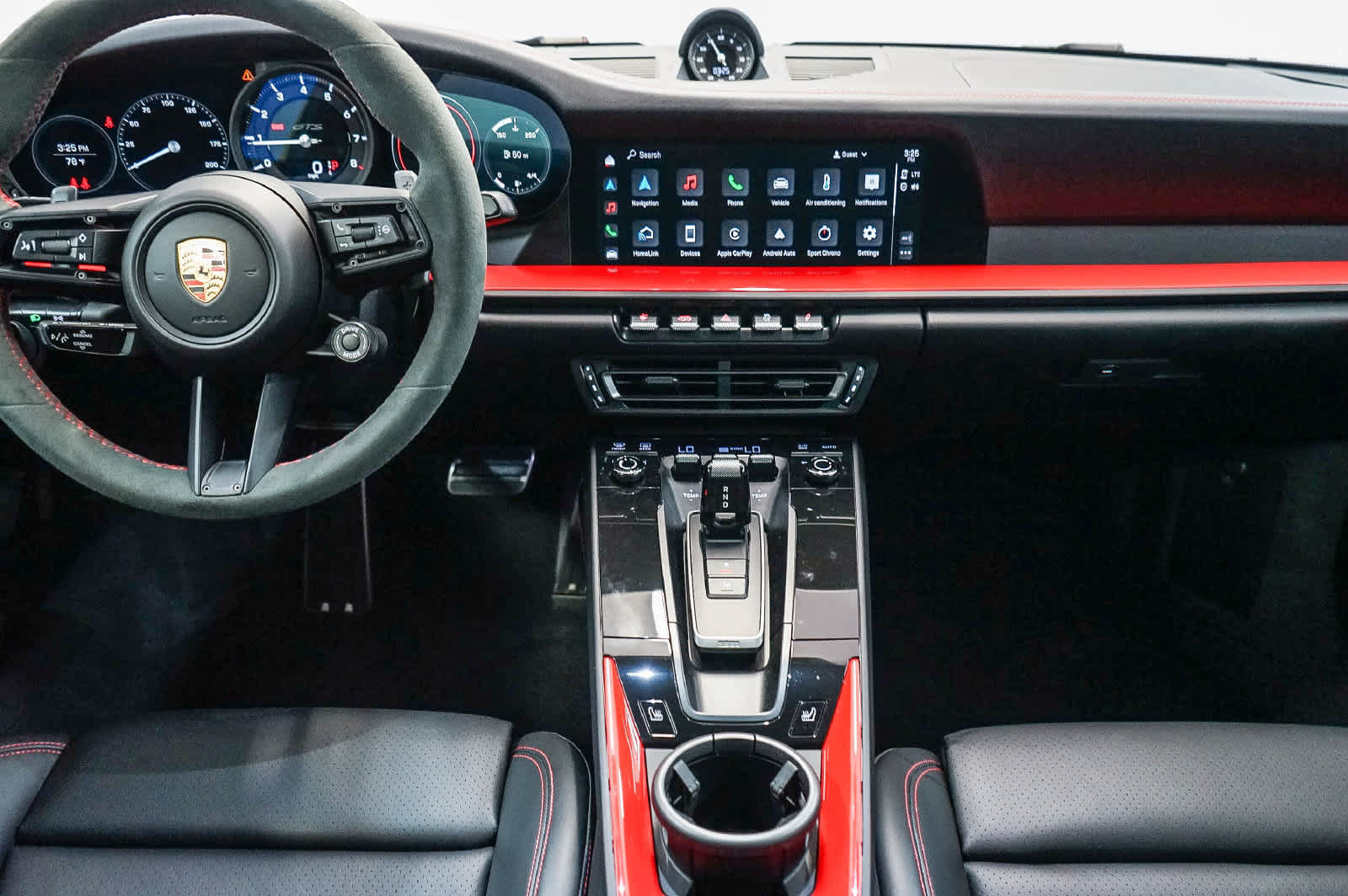 Certified 2024 Porsche 911 Carrera 4 GTS AWD/4WD image 20