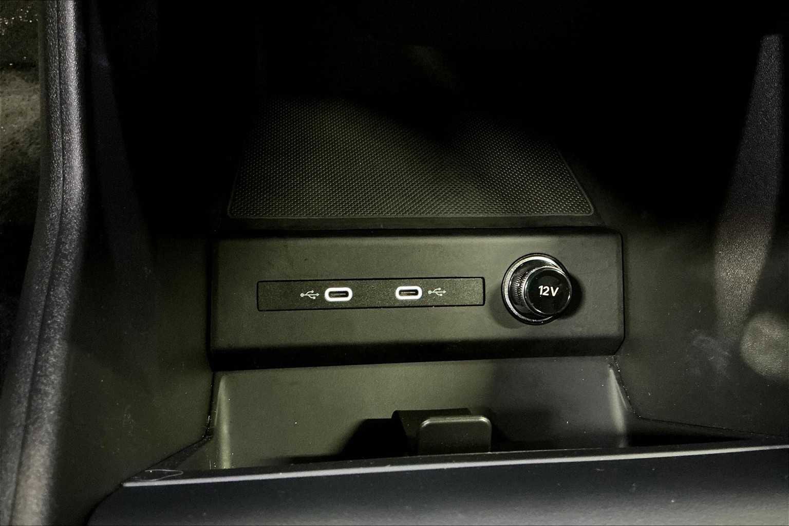 Used 2023 Audi Q4 e-tron Prestige w/ 20" Wheel Package image 33