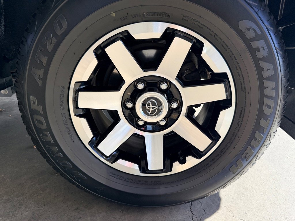 Used 2014 Toyota 4Runner Trail Premium image 43