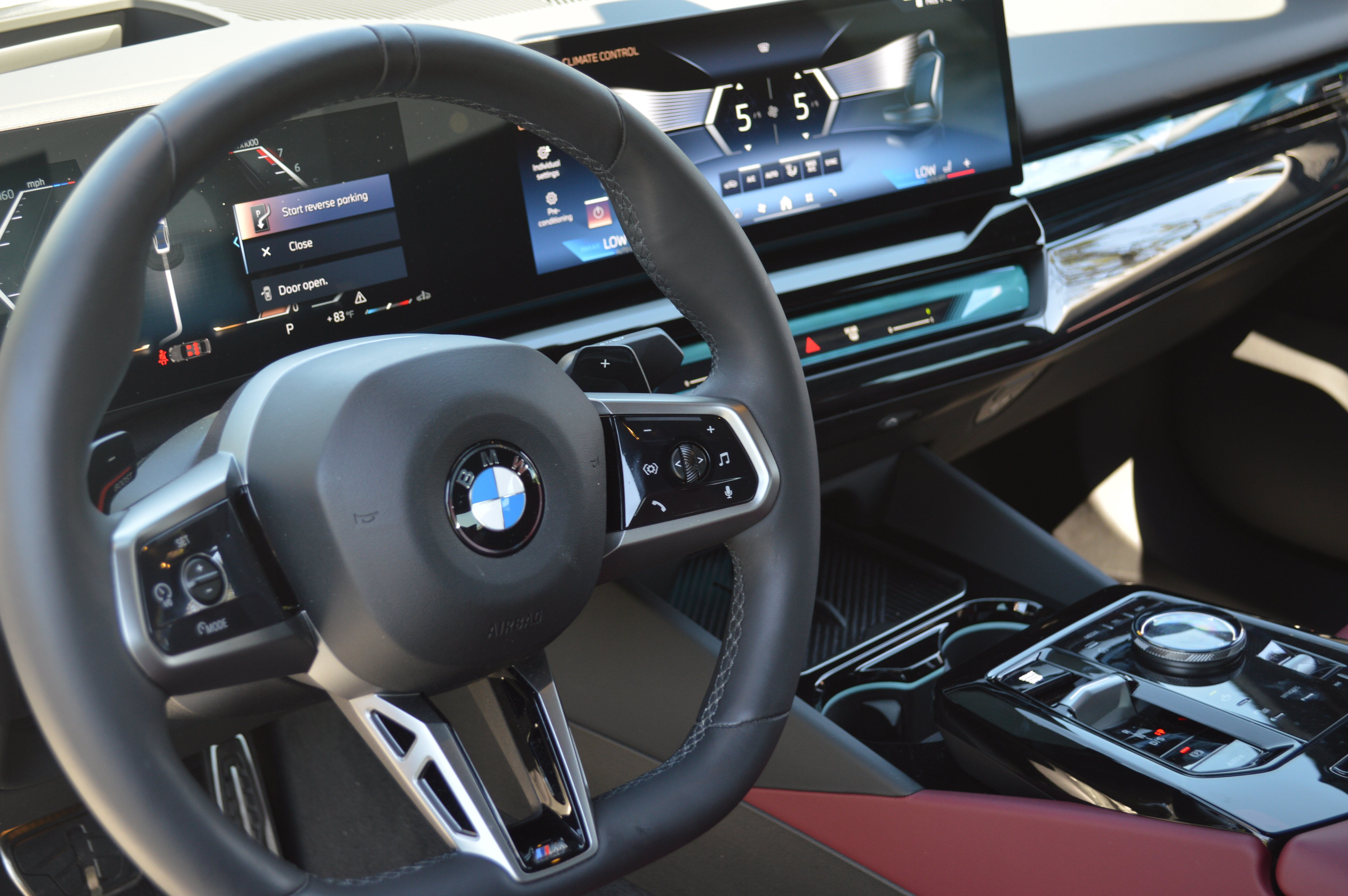 Certified 2026 BMW 530i xDrive w/ M Sport Package AWD/4WD image 26