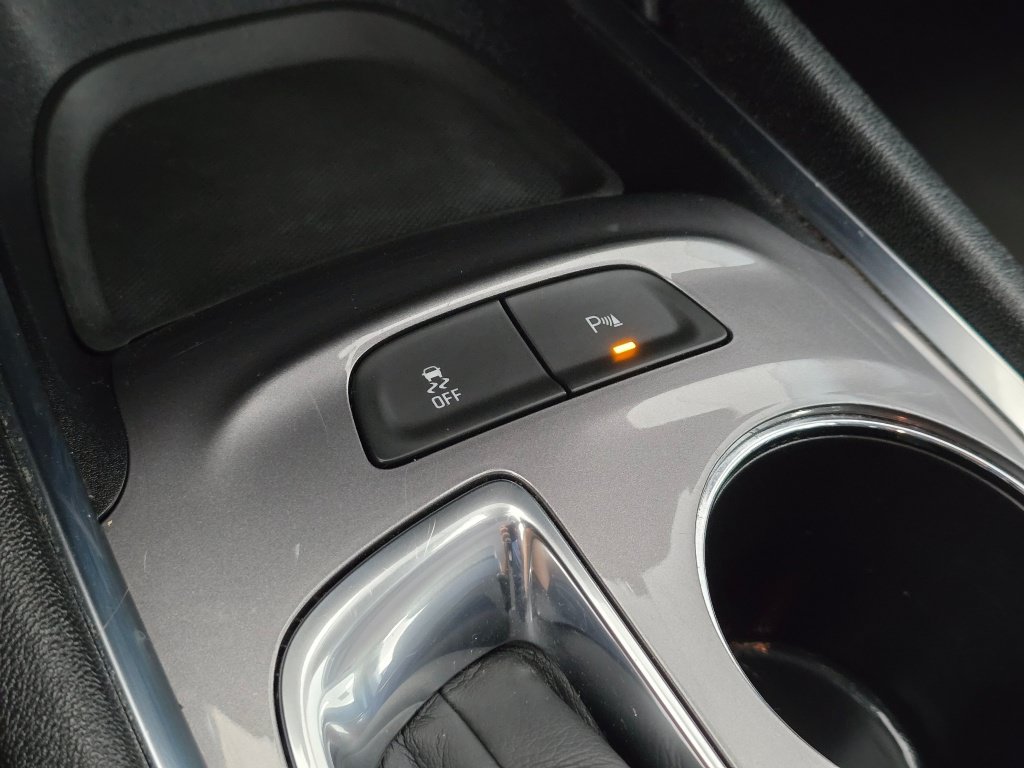 Used 2024 Chevrolet Malibu LT FWD image 30