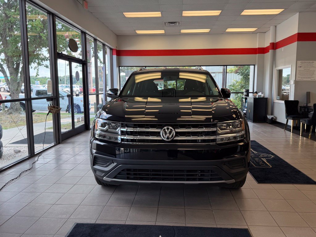 Used 2018 Volkswagen Atlas S FWD image 2