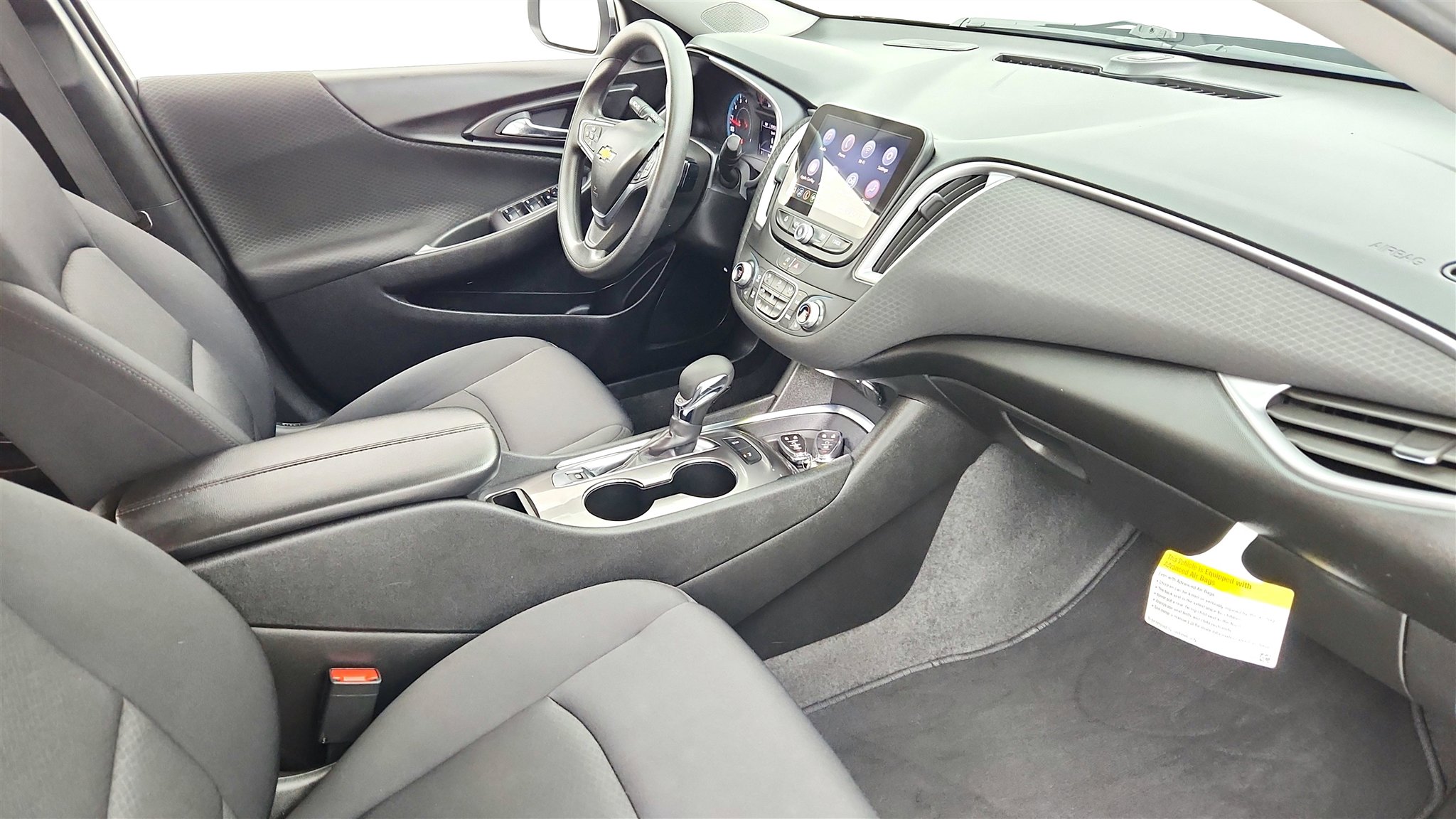 Used 2025 Chevrolet Malibu LT image 18