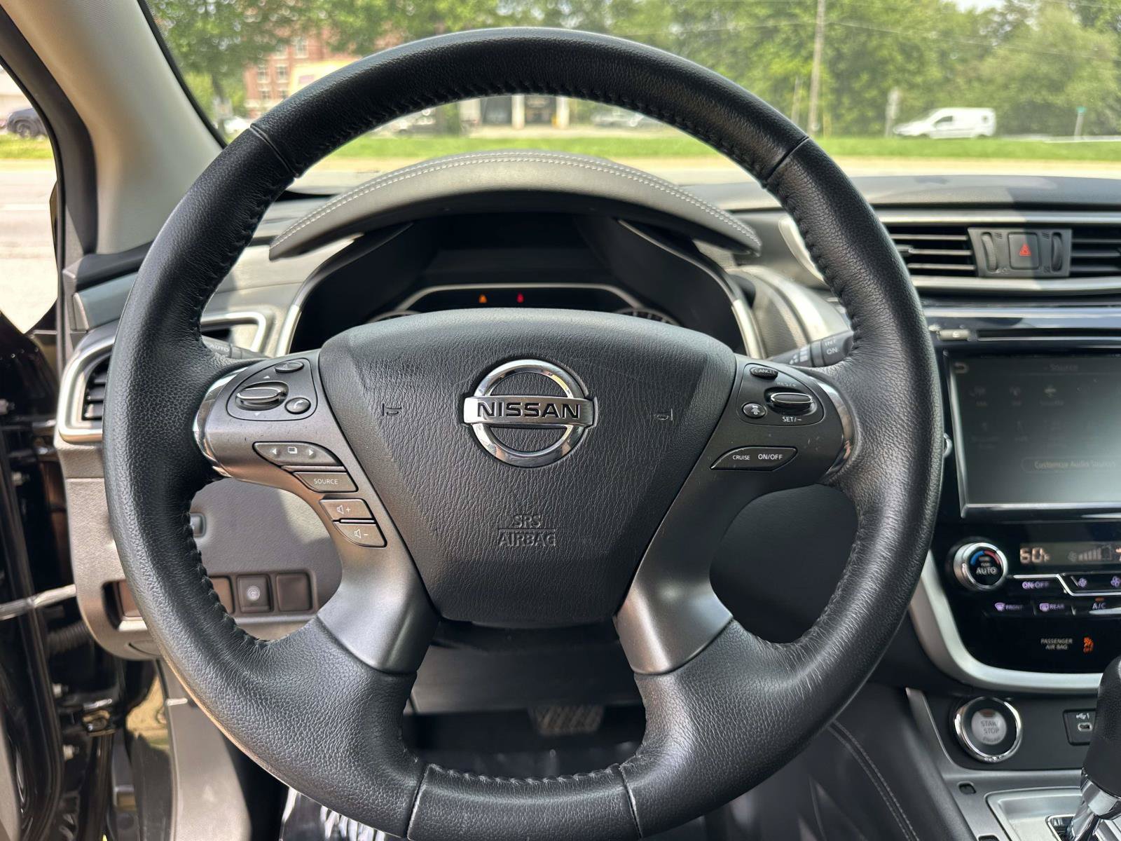Used 2020 Nissan Murano SV AWD/4WD image 13