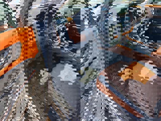 Used 2025 Nissan Pathfinder Platinum w/ Cargo Package image 9