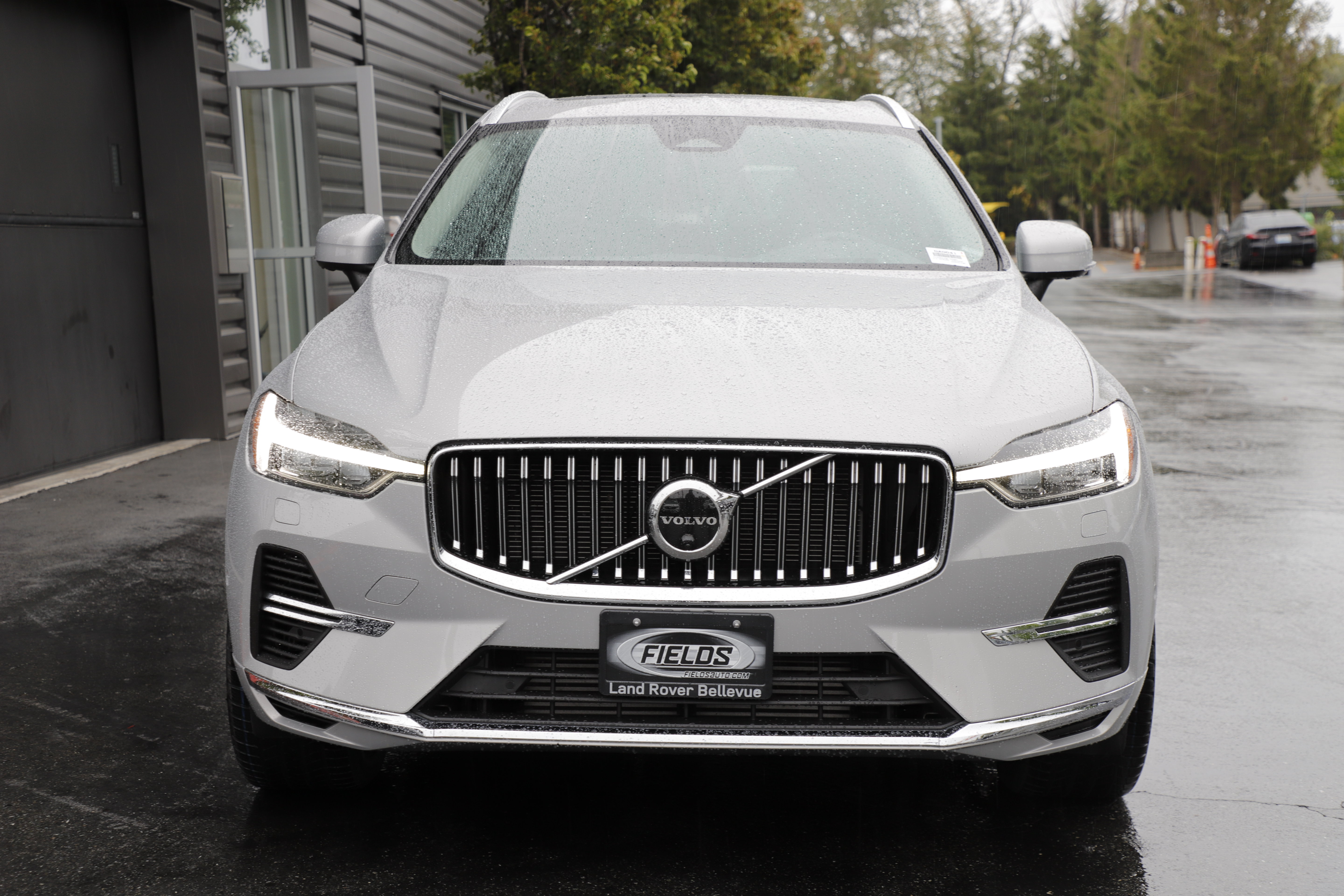 Used 2023 Volvo XC60 T8 Ultimate AWD/4WD image 4