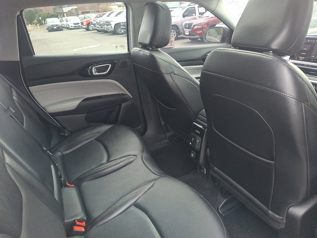 Certified 2022 Jeep Compass Limited w/ Sun and Sound Group image 15