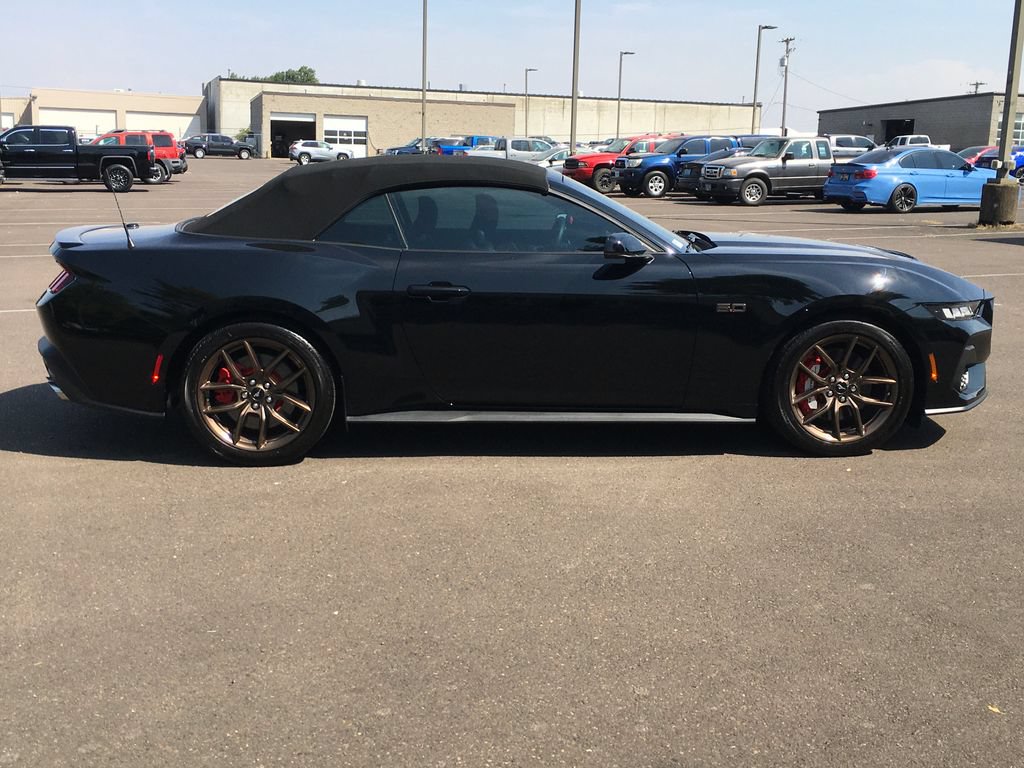 Used 2024 Ford Mustang GT Premium RWD image 7