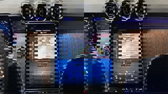 Certified 2025 Mercedes-Benz GLC 300 4MATIC image 42