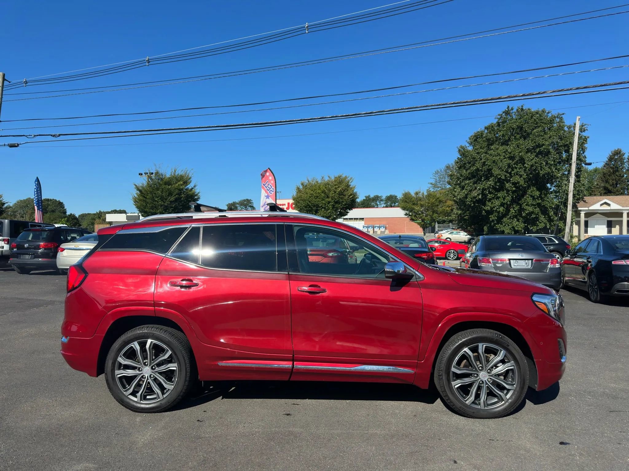 Used 2019 GMC Terrain Denali w/ Advanced Safety Package image 9