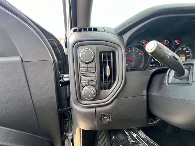 New 2026 Chevrolet Silverado 1500 Custom Trail Boss w/ Dark Appearance Package image 12