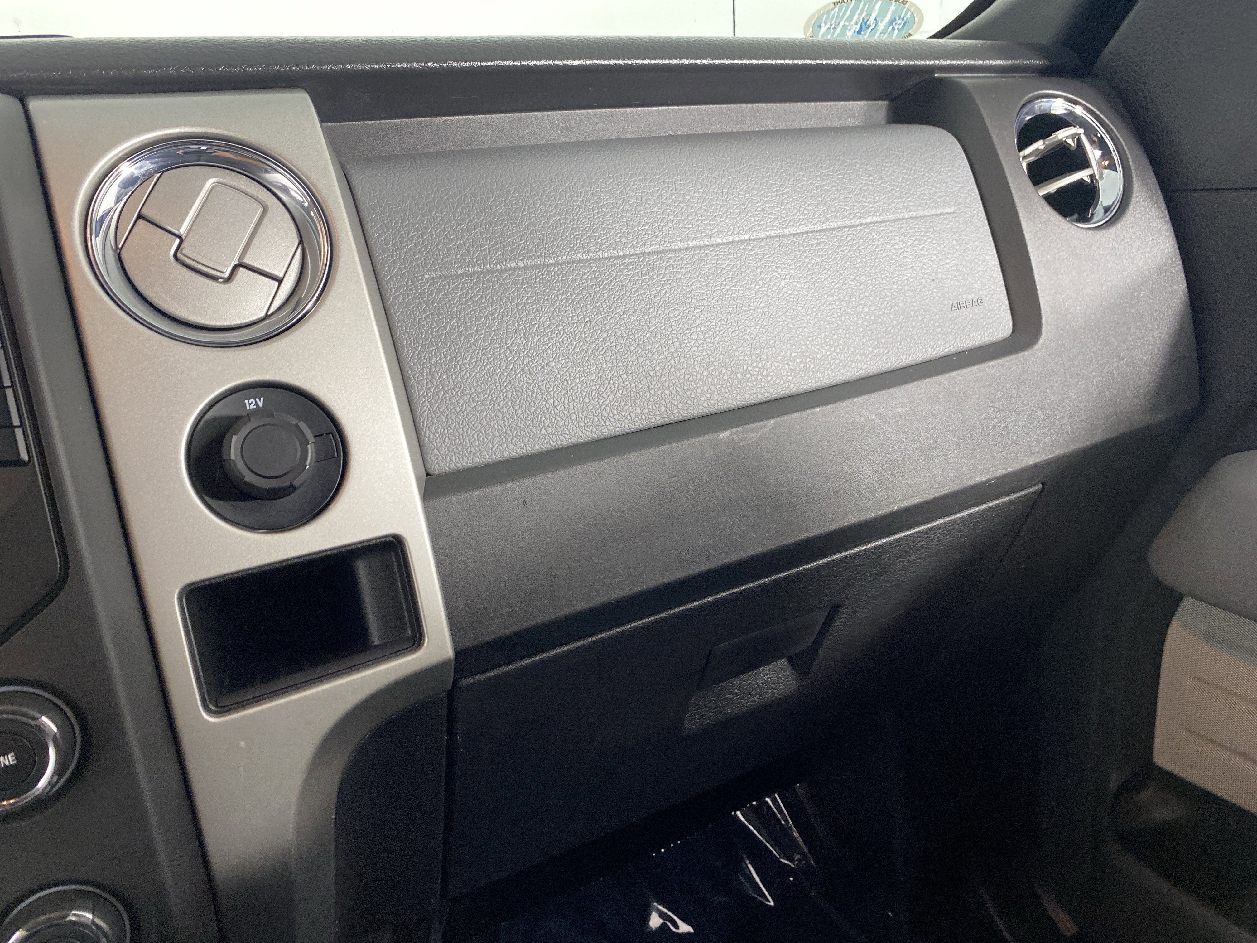 Used 2014 Ford F150 XLT w/ Equipment Group 302A Luxury AWD/4WD image 34