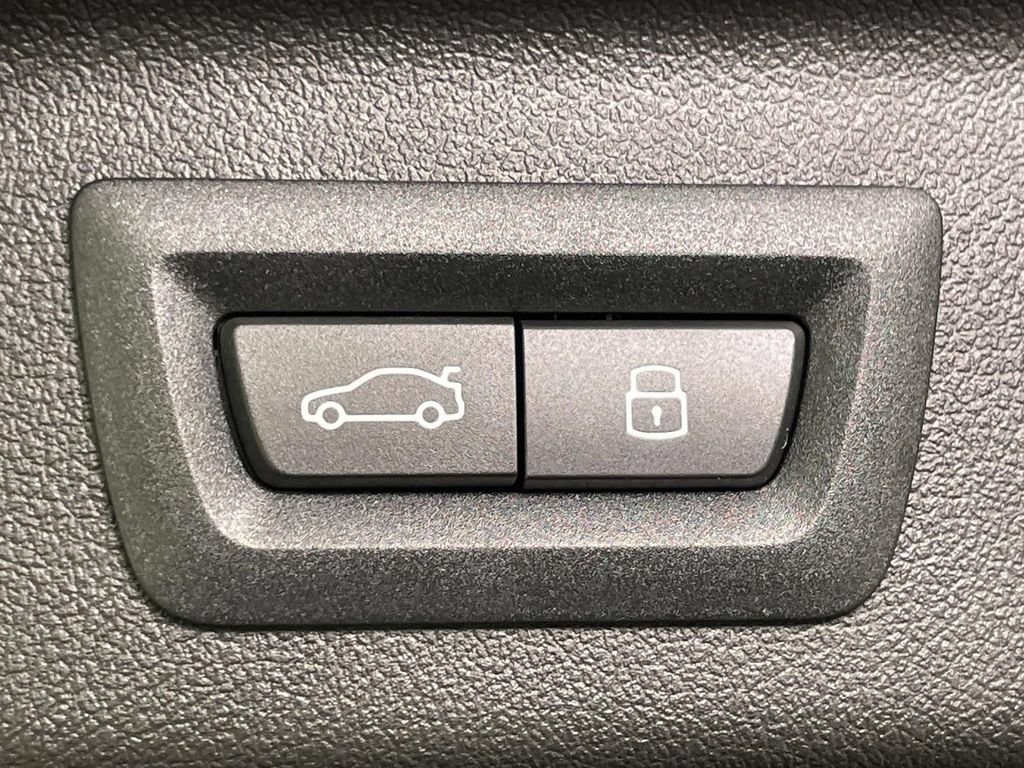 New 2027 BMW X7 M60i AWD/4WD image 20