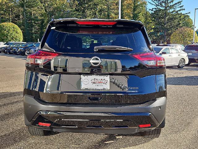 Certified 2023 Nissan Rogue SV w/ SV Premium B Package AWD/4WD image 6