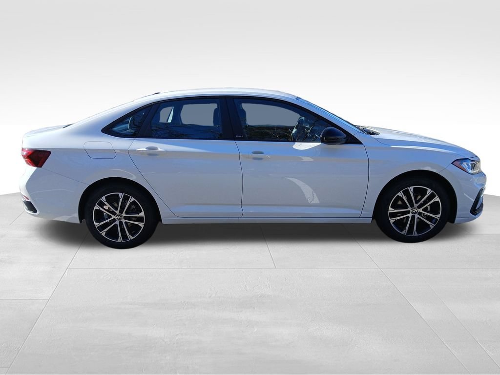 New 2026 Volkswagen Jetta Sport FWD image 6