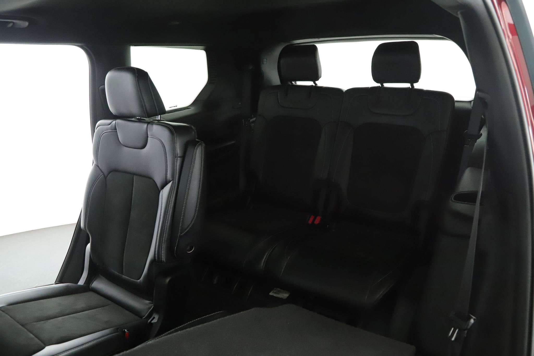Used 2023 Jeep Grand Cherokee L Laredo AWD/4WD image 7