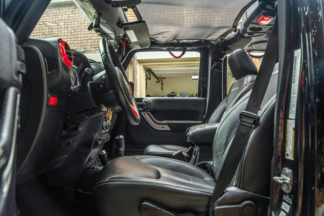 Used 2014 Jeep Wrangler Unlimited Rubicon AWD/4WD image 55