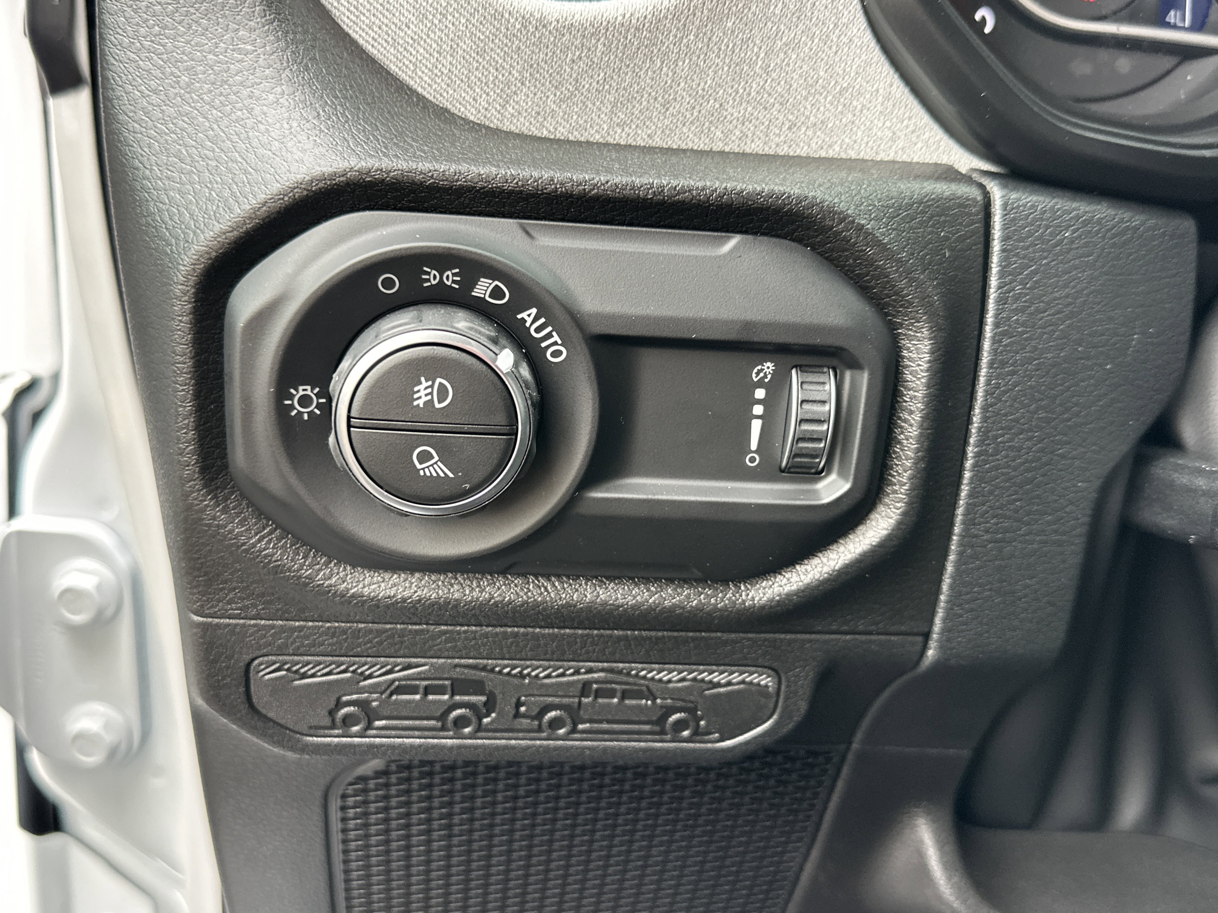 New 2026 Jeep Gladiator Sport image 11