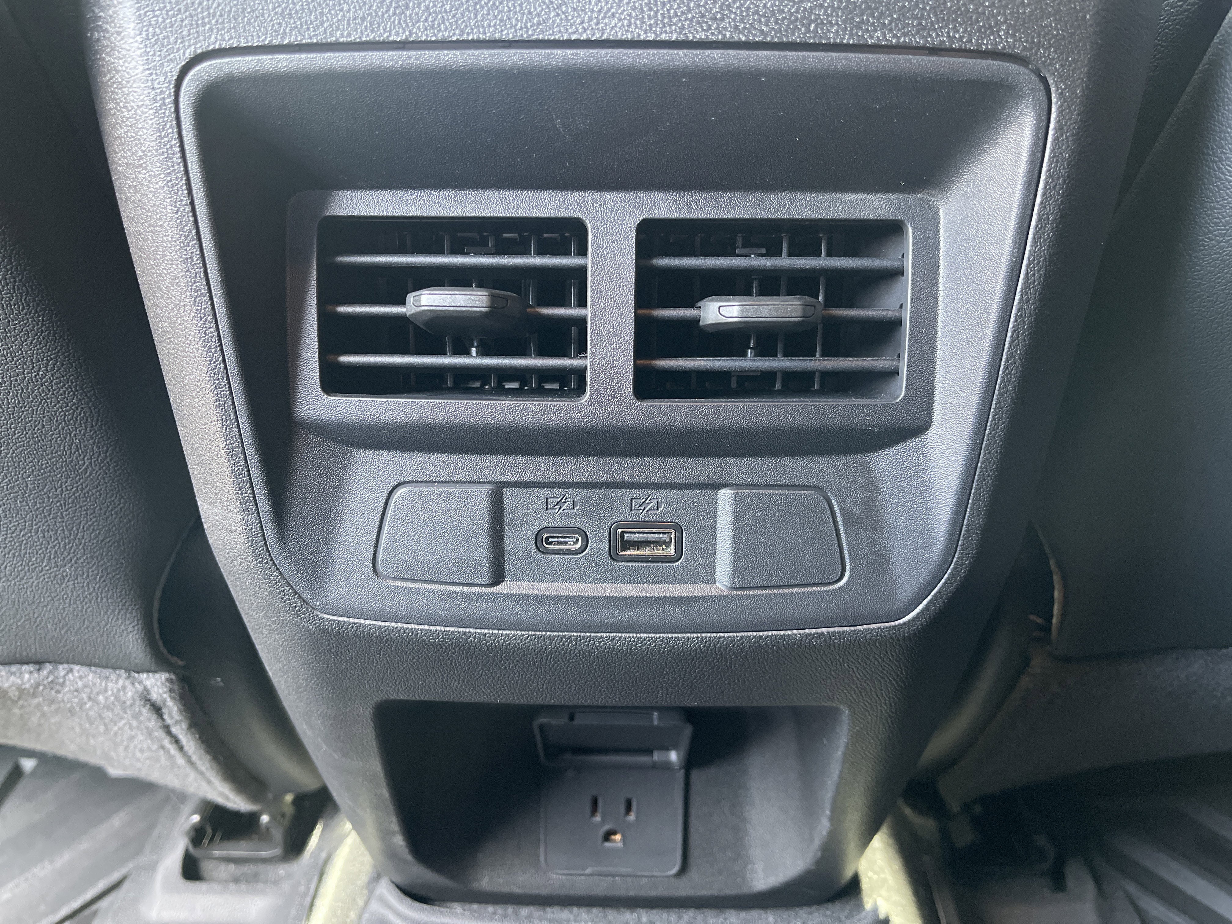 Used 2025 Chevrolet Colorado ZR2 w/ Technology Package image 44