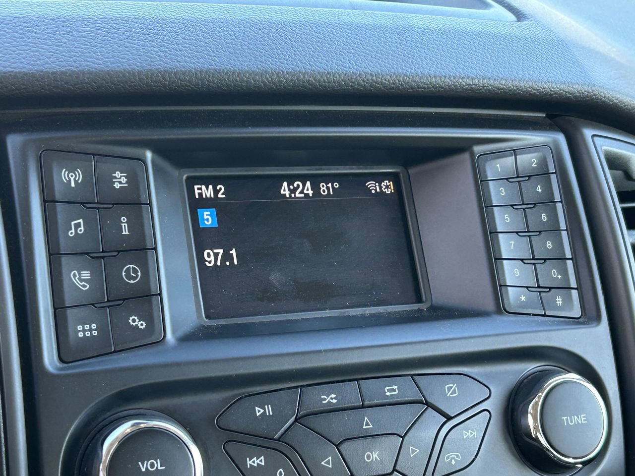 Used 2021 Ford Ranger XL w/ Equipment Group 101A High image 7