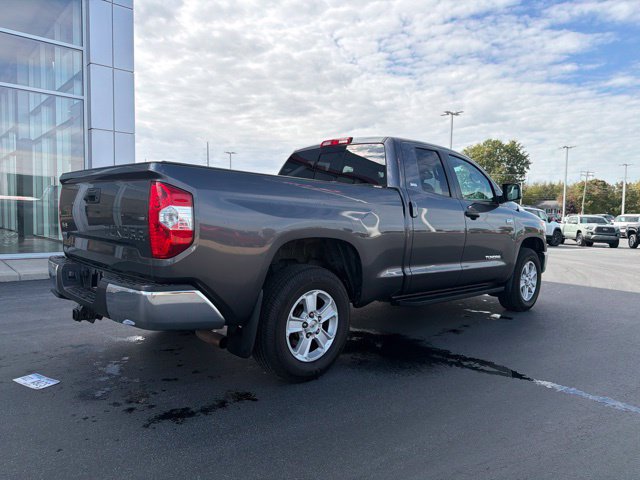 Certified 2016 Toyota Tundra SR5 w/ SR5 Upgrade Package AWD/4WD image 7