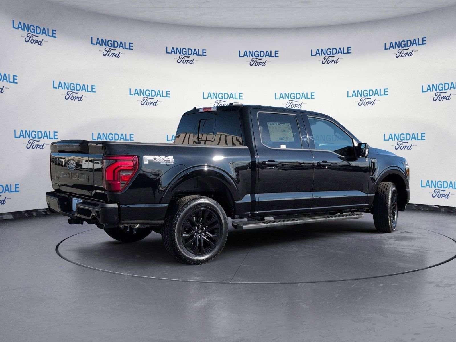 New 2026 Ford F150 Lariat w/ Equipment Group 501A Mid image 4