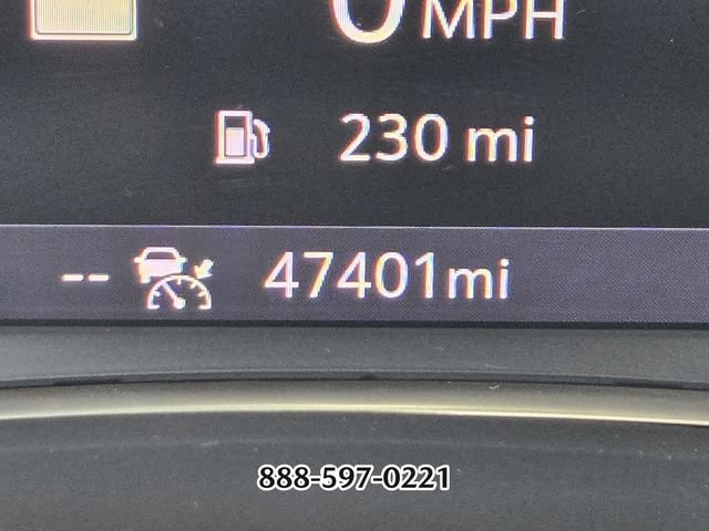 Used 2022 GMC Terrain AT4 w/ Infotainment Package II AWD/4WD image 31