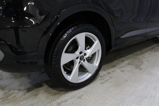 New 2025 Audi Q5 Premium Plus image 27