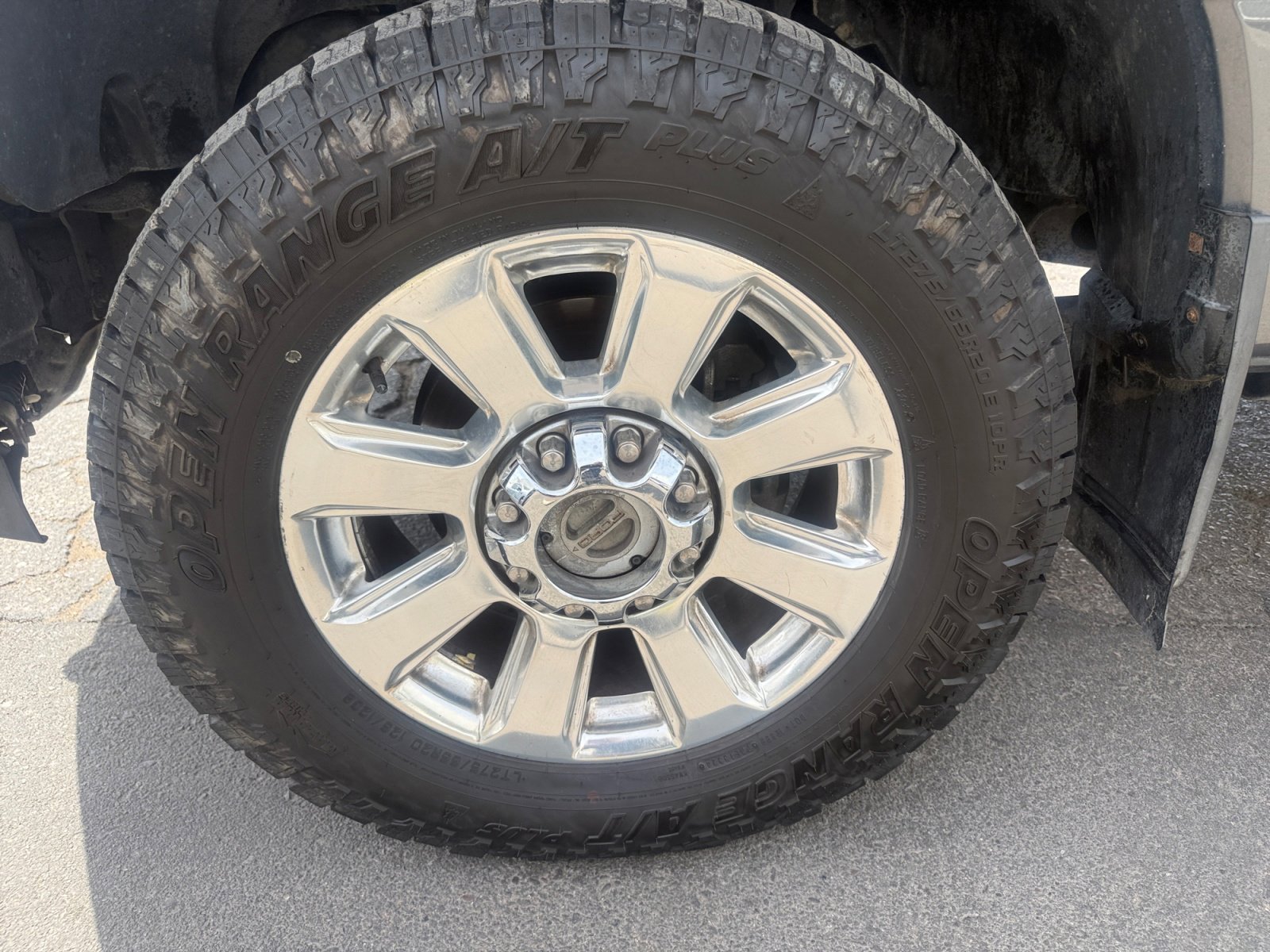 Used 2019 Ford F350 Platinum w/ Platinum Ultimate Package image 11