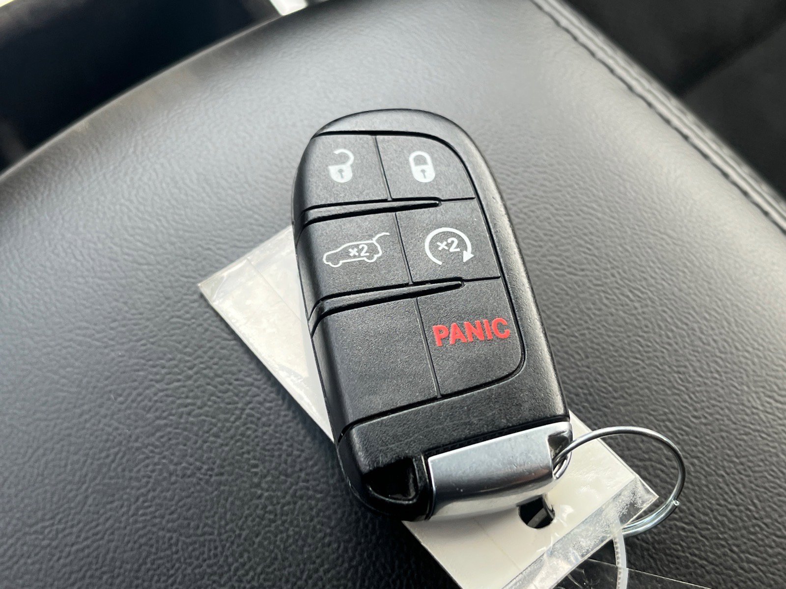 Used 2018 Jeep Grand Cherokee Altitude AWD/4WD image 15