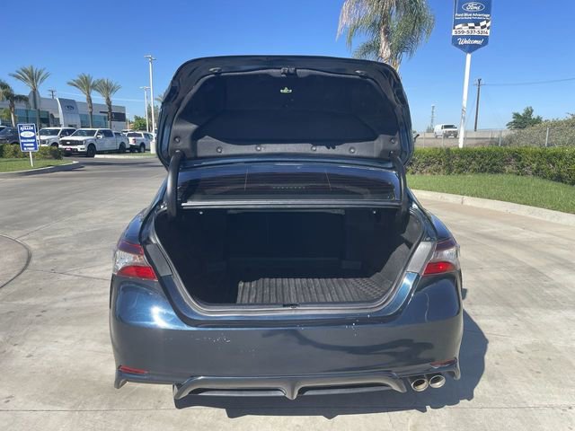 Used 2021 Toyota Camry SE image 23